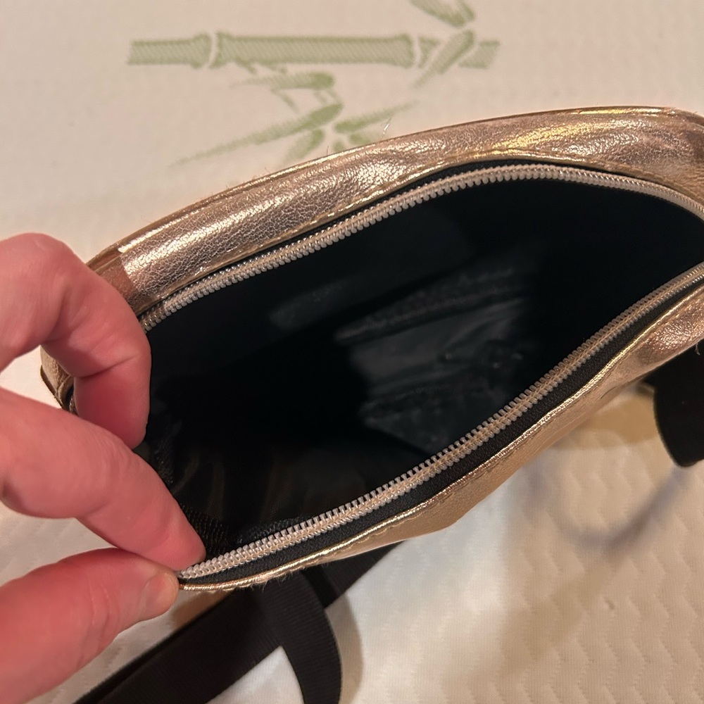 Classic Wristlet Clutch in Tan - Picture 6 of 6